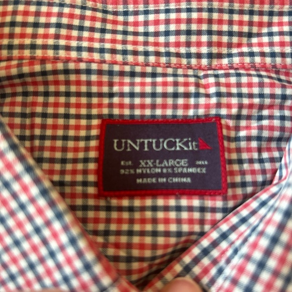UntuckIt Button Down - Picture 2 of 2